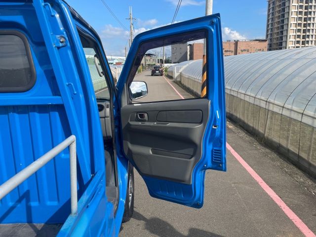 VERYCA 貨車  第8張相片