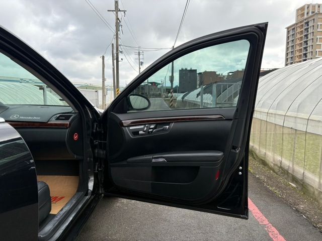 S-CLASS W221  第10張相片