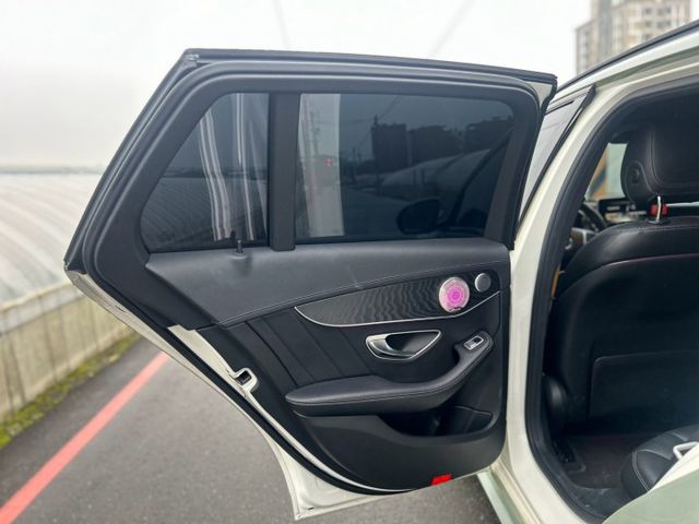 C-CLASS ESTATE  第12張相片