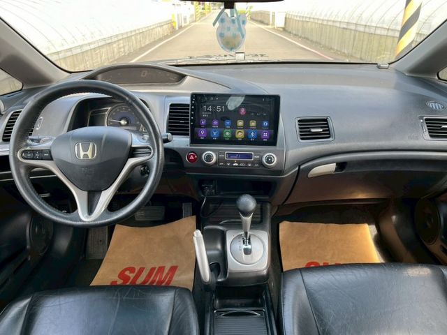 CIVIC  第8張相片