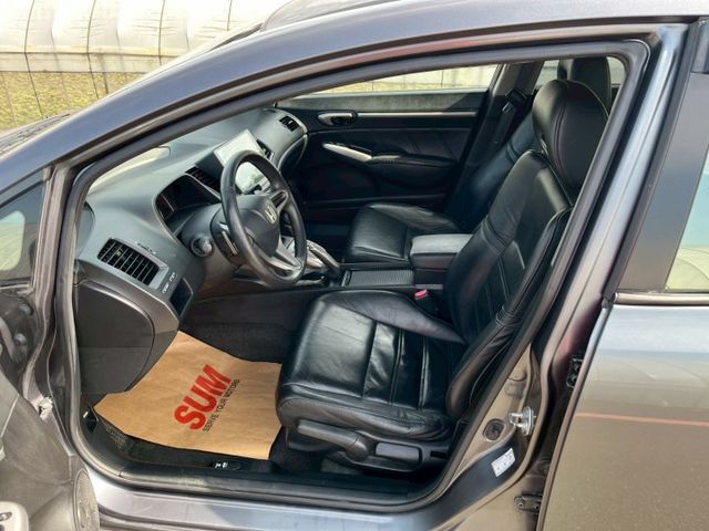 CIVIC  第11張相片