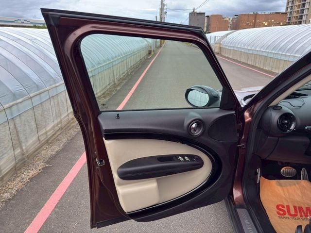 COOPER S COUNTRYMAN  第2張相片