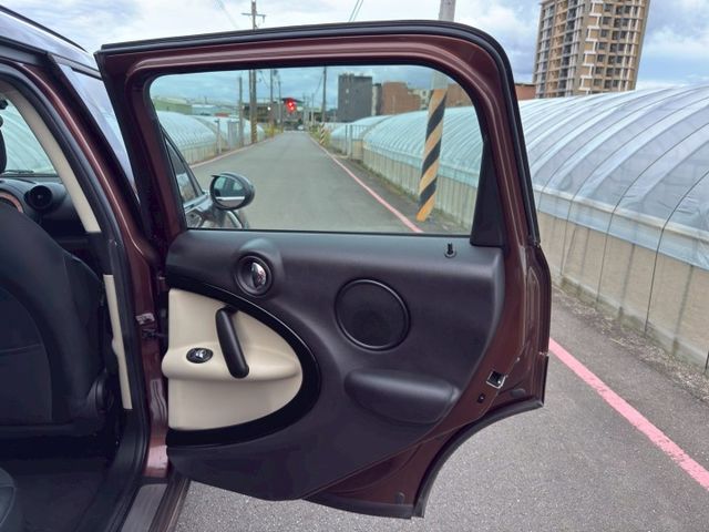 COOPER S COUNTRYMAN  第10張相片