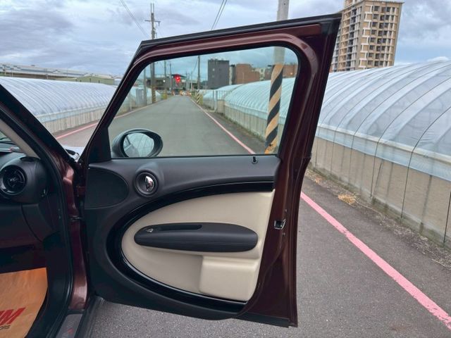 COOPER S COUNTRYMAN  第12張相片