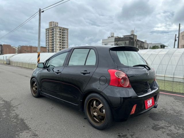 YARIS  第3張相片