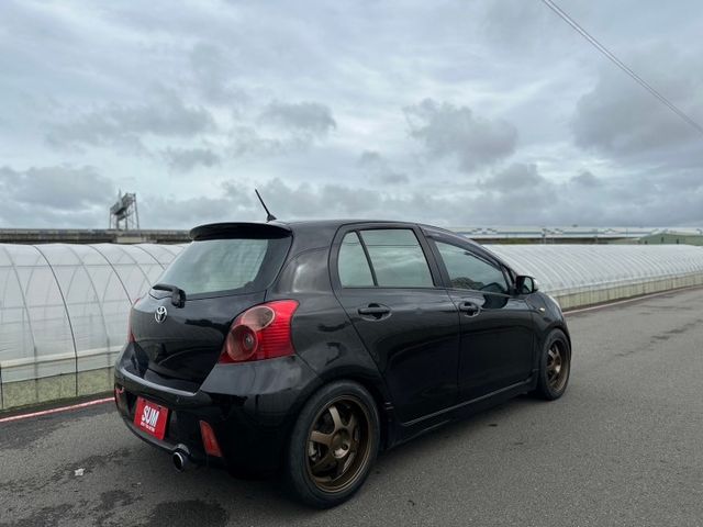 YARIS  第4張相片