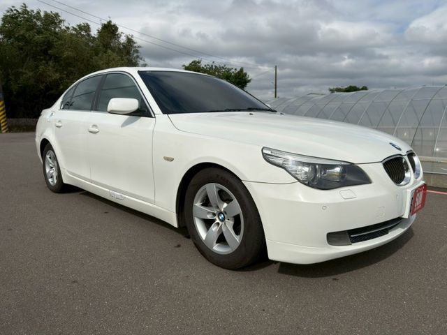 5 SERIES SEDAN E60  第2張相片