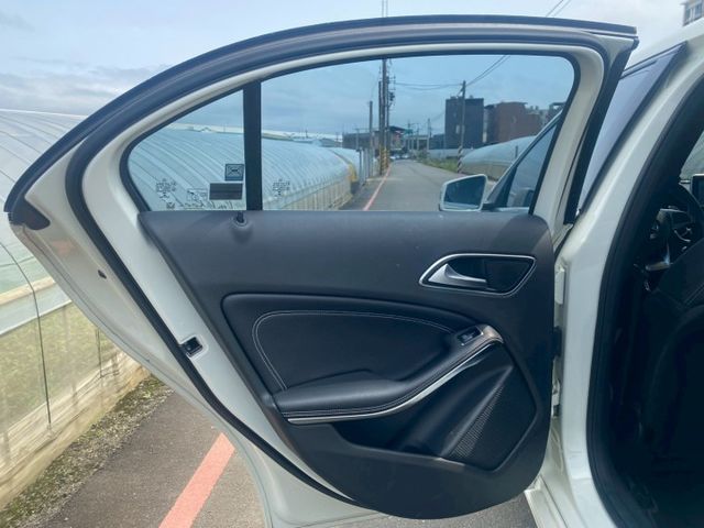 A-CLASS W176  第9張相片