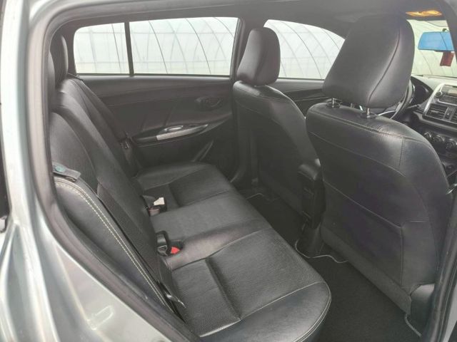 YARIS  第10張相片