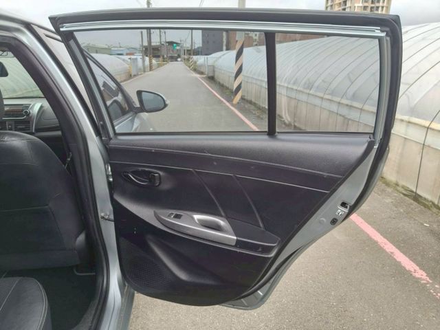 YARIS  第11張相片