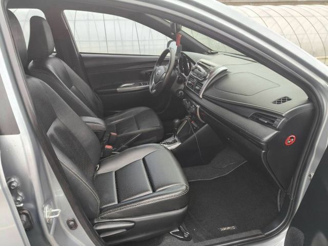 YARIS  第12張相片