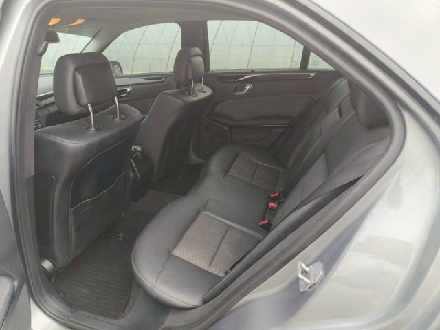 E-CLASS W212  第9張相片