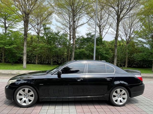 5 SERIES SEDAN E60  第2張相片