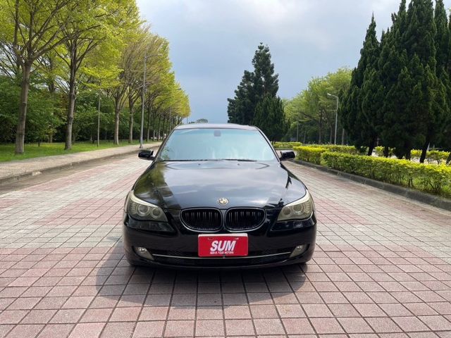 5 SERIES SEDAN E60  第6張相片