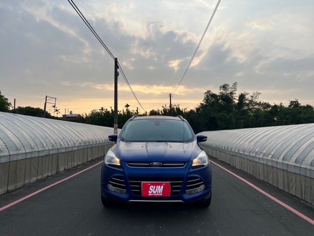 ２０１４　福特　ｋｕｇａ　１．６　渦輪　特殊鑽藍　便宜大碗超優質休旅車  第2張相片