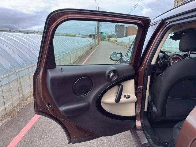 COOPER S COUNTRYMAN  第13張相片