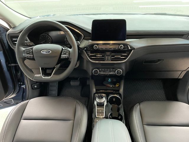 FORD福特 KUGA  第7張相片
