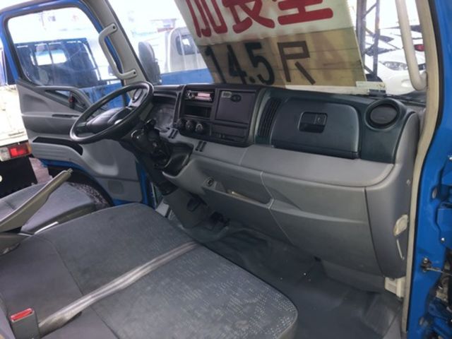 MITSUBISHI三菱 CANTER  第6張相片