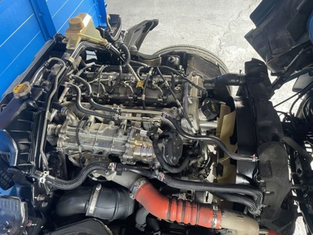 MITSUBISHI三菱 CANTER  第7張相片