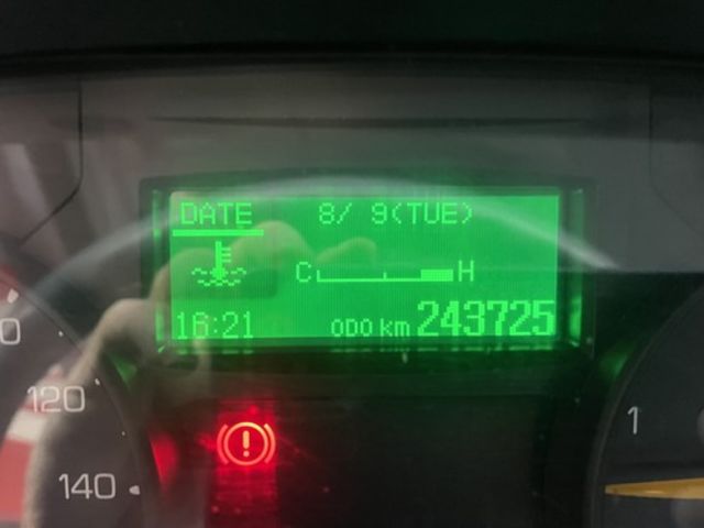 MITSUBISHI三菱 CANTER  第8張相片