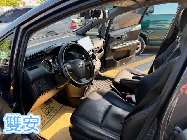 TOYOTA豐田 WISH  第4張相片