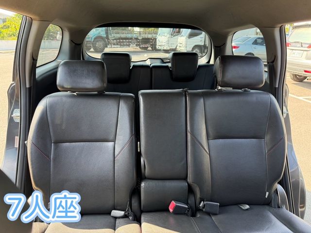 TOYOTA豐田 WISH  第8張相片