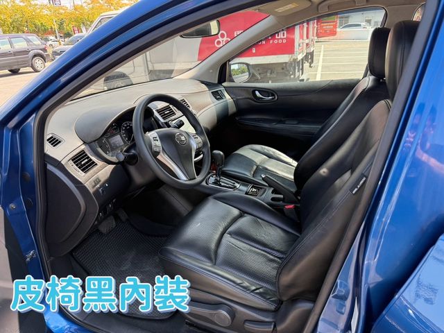 NISSAN日產 TIIDA  第4張相片