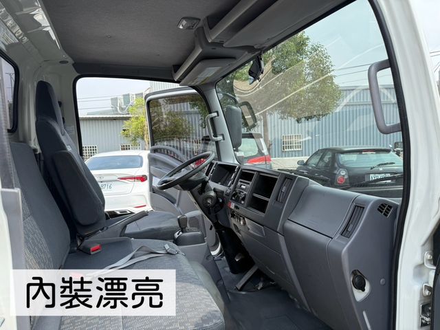 ISUZU五十鈴 ELF  第7張相片