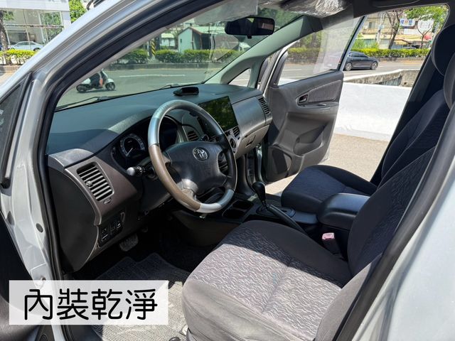 TOYOTA豐田 INNOVA  第4張相片