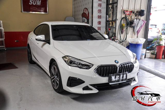 218i Gran Coupe，低里程，ACC跟車、盲點，配備豐富，跑車流線外型  第2張相片