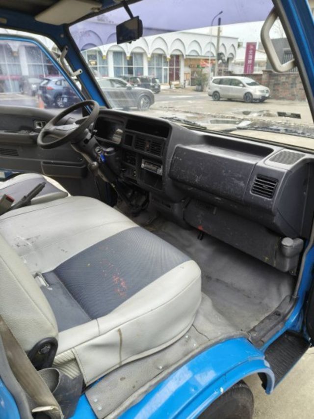 便宜貨車，棚布，免十萬帶回家賺錢  第6張相片