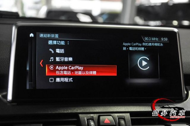 抬頭顯示器、Keyless、自動煞停、車道偏移警示，空間變化靈活，都會型跑旅車  第16張相片