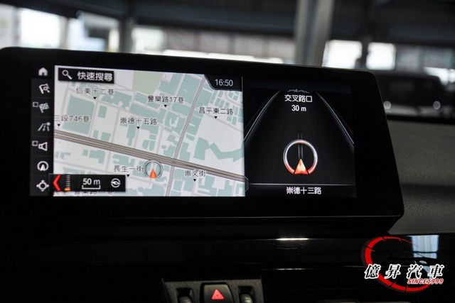 僅跑5.5萬公里，小改款，5AS、抬頭顯示器、M版方向盤、電動尾門，跨界小休旅  第16張相片