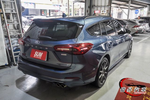 僅跑1.8萬公里，LEVEL 2跟車、電動尾門、抬頭顯示器、B&O音響，最頂級Vignale  第8張相片