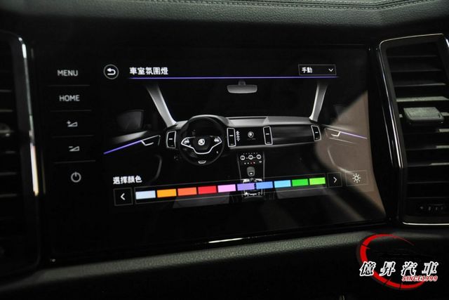 全景天窗、全數位儀表、360度環景、Matrix智慧型頭燈，新車保固中  第17張相片