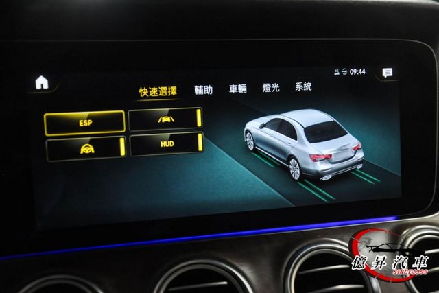 23P跟車、360度環景、柏林之音、抬頭顯示器、選配真皮內裝、冷熱通風椅  第16張相片