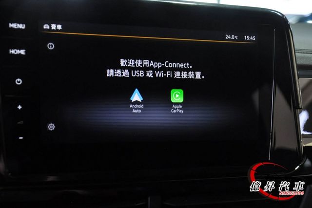 一手車，20萬精品音響升級，消光白貼膜(底色白)，四輪驅動，正T-ROC R  第18張相片