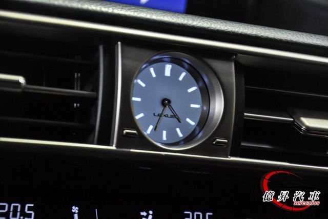 IS300H，稀有F-Sport 套件、通風椅，超省油，業務神車  第16張相片