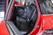 低里程，跑車座椅、CarPlay、數位儀表、英國國旗尾燈、中置鍍鉻雙排氣尾管  第10張縮圖