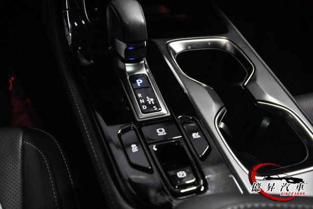 NX350H旗艦版，LSS 3.0、全景天窗、360度環景、HUD抬頭顯示器、雙前座通風座椅，現省價  第12張相片