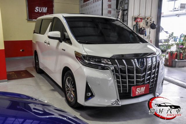 僅跑6萬公里，360度環景、ACC跟車、豪華七人座，頂級保母車，頂級舒適首選  第2張相片