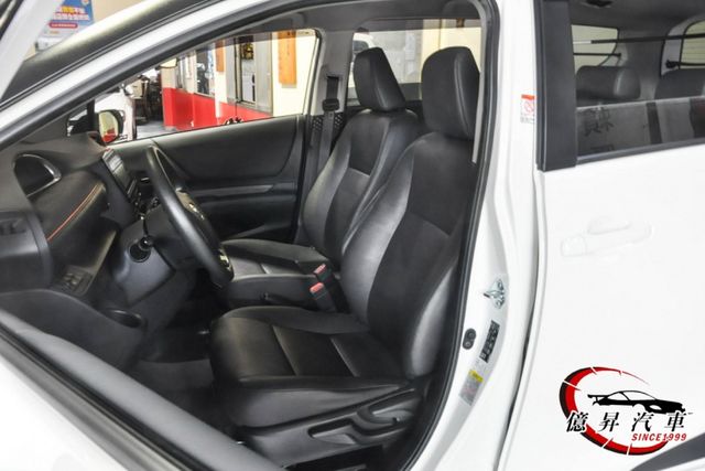 I-KEY、恆溫、車道偏離警示，5人座豪華版，空間變化靈活，自用、載貨都好用  第9張相片