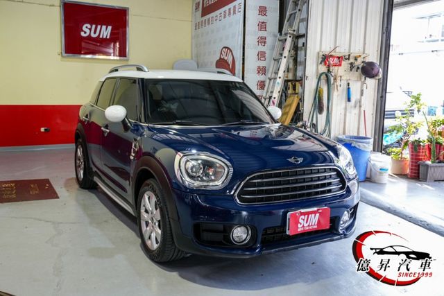實跑9.5萬公里，倒車顯影、Keyless、電動尾門，都會生活、行走的精品  第2張相片