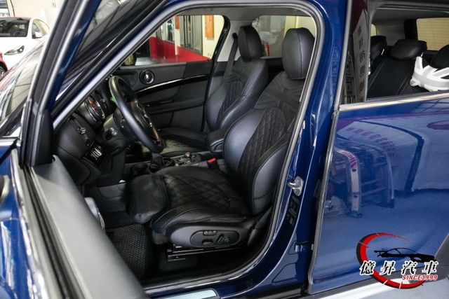 實跑9.5萬公里，倒車顯影、Keyless、電動尾門，都會生活、行走的精品  第10張相片