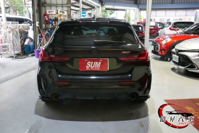 ACC跟車、HK音響、藍色M卡鉗、全數位虛擬座艙、M版套件、M版賽車麂皮桶椅  第4張相片