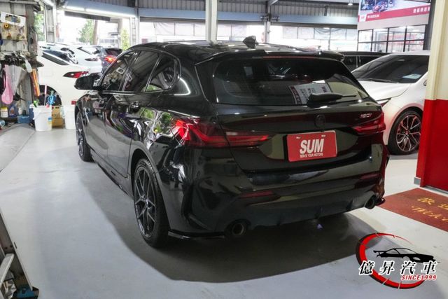 ACC跟車、HK音響、藍色M卡鉗、全數位虛擬座艙、M版套件、M版賽車麂皮桶椅  第5張相片