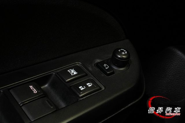 I-KEY、定速系統、恆溫空調，日本進口，安全性佳，好開好保養，市區好停車  第14張相片