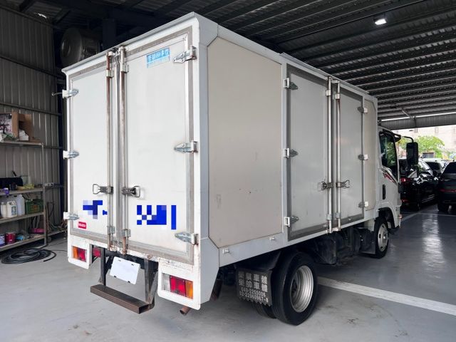 僅跑10.1萬公里，低里程，自排，11.5尺，3.5頓改5頓，5期免加尿素  第3張相片