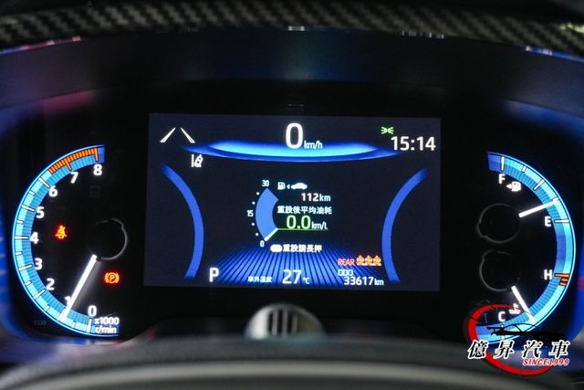 低里程，Keyless、盲點偵測、270度環景、電動座椅，旗艦版  第18張相片