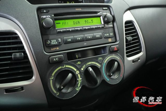 G版，僅跑10萬公里，保養便宜、空間滿分，商用、自用都好用  第13張相片